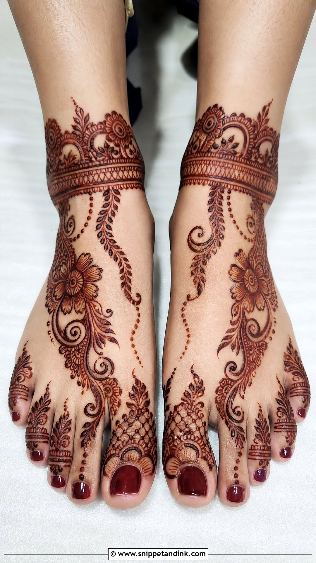 Pakistani Feet Mehndi Design - Snippet and Ink - 30 Unique Feet Mehndi Designs