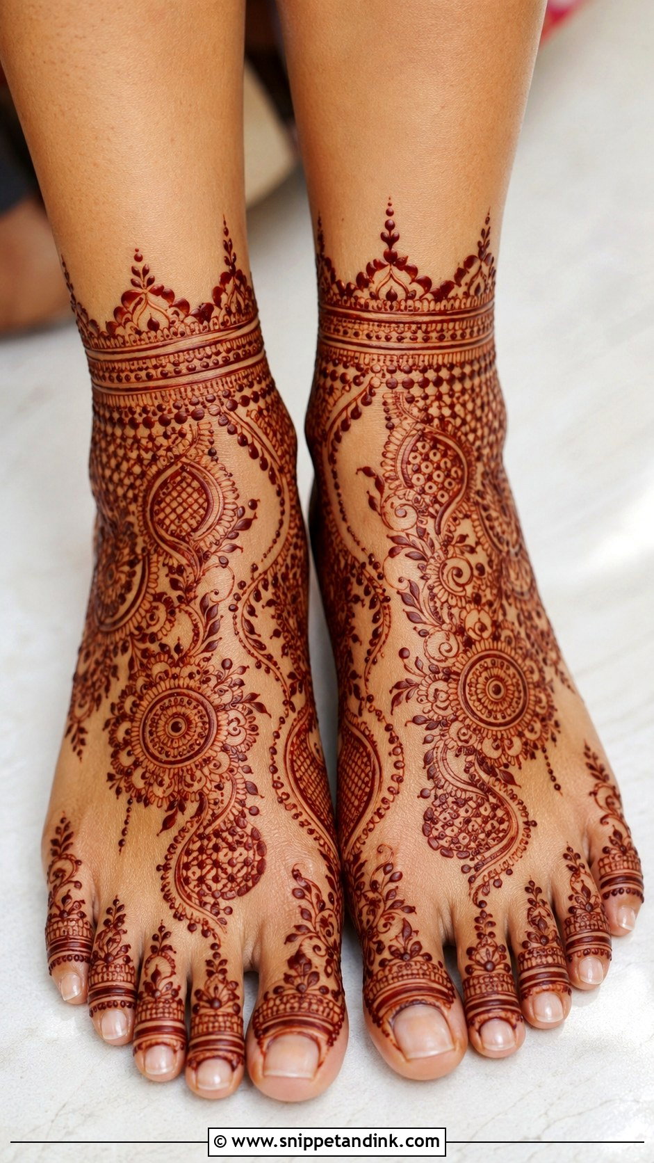 Pakistani Foot Mehndi Design - Snippet and Ink - 35 Foot Mehndi Designs