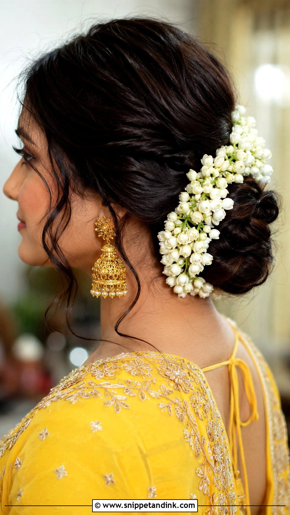 Pakistani Gajra Bun - Snippet and Ink - 15 Hair Styles for Pakistani Wedding