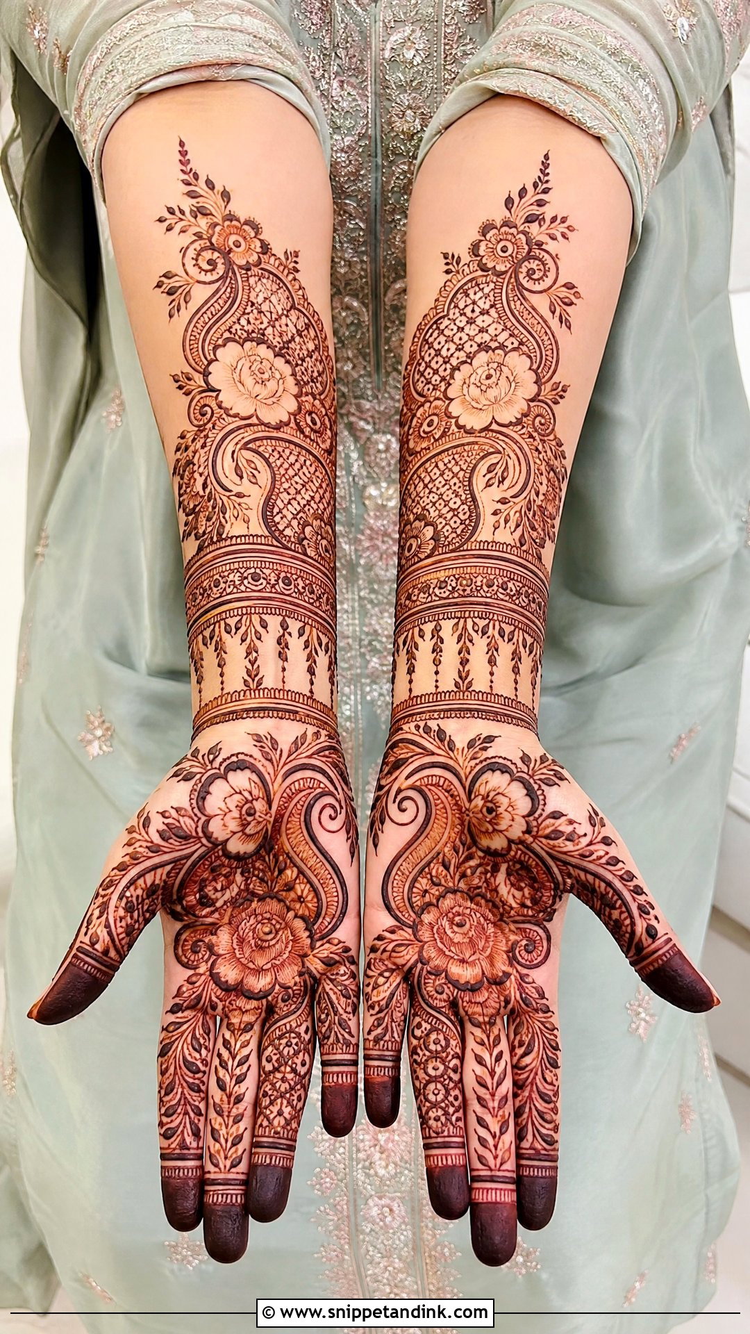 Pakistani Mehandi Dress - Snippet and Ink - 30 Mehandi Dress Ideas