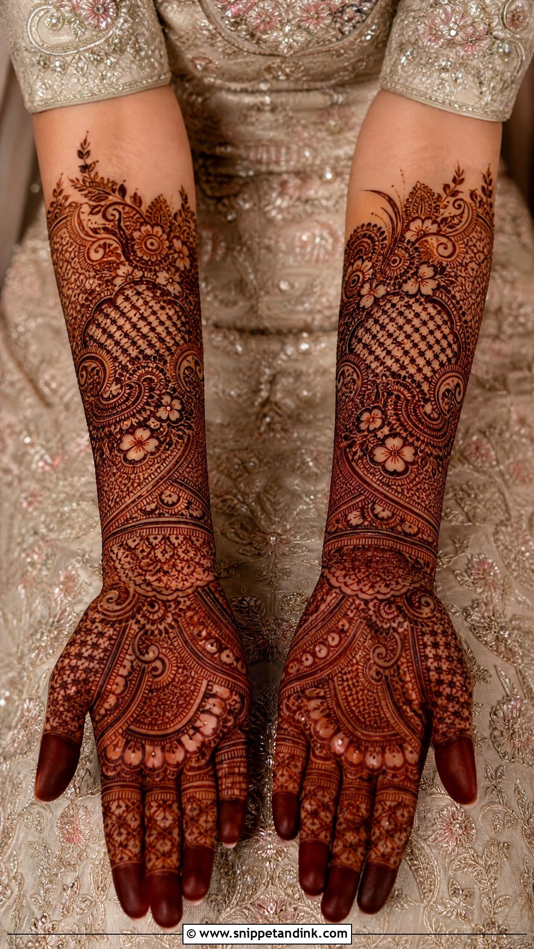 Pakistani Mehndi Dress Design - Snippet and Ink - 30 Mehndi Dress Design Ideas