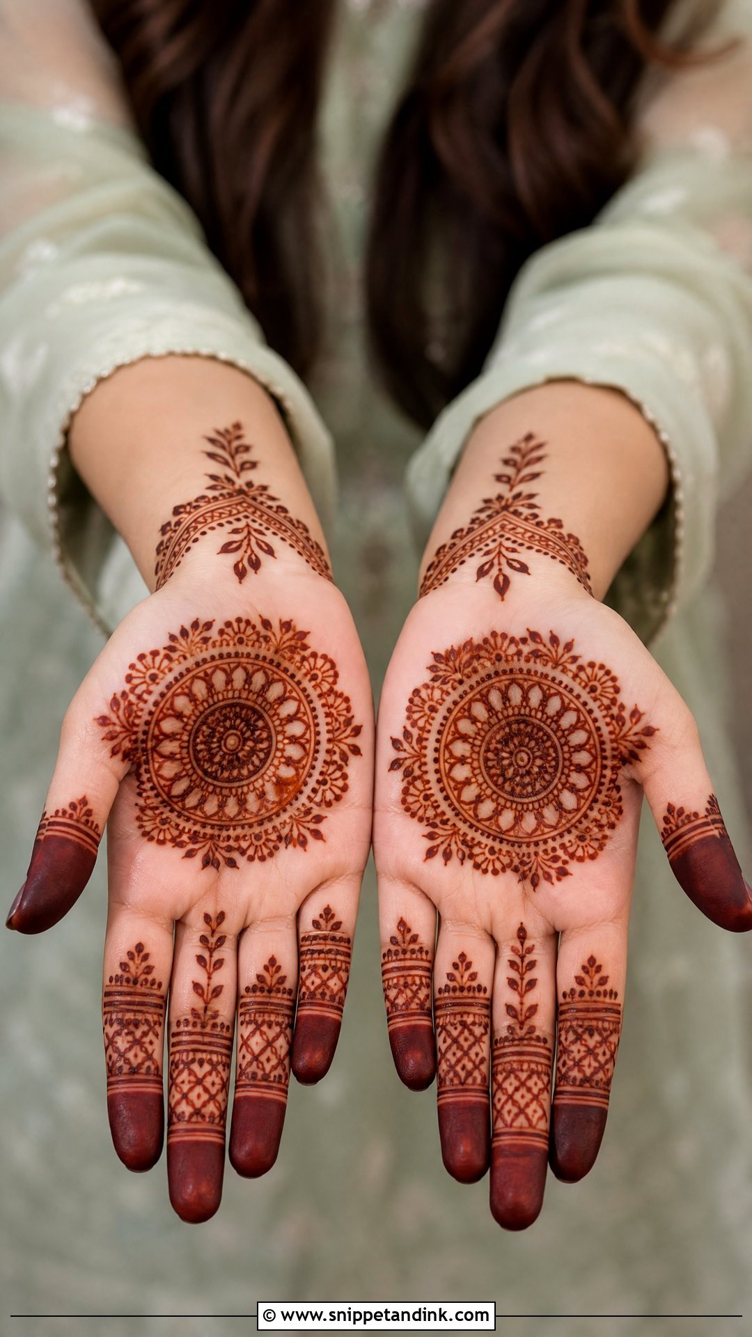 Pakistani Tikki Mehndi Design Front Hand - Snippet and Ink - 30 Pakistani Mehndi Design Ideas