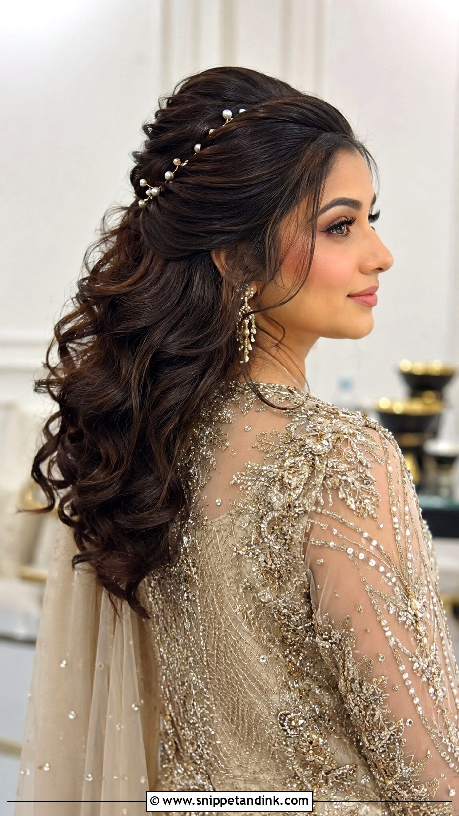 Pakistani Walima Bridal Half Up Hair - Snippet and Ink - 15 Pakistani Walima Bride Hairstyles