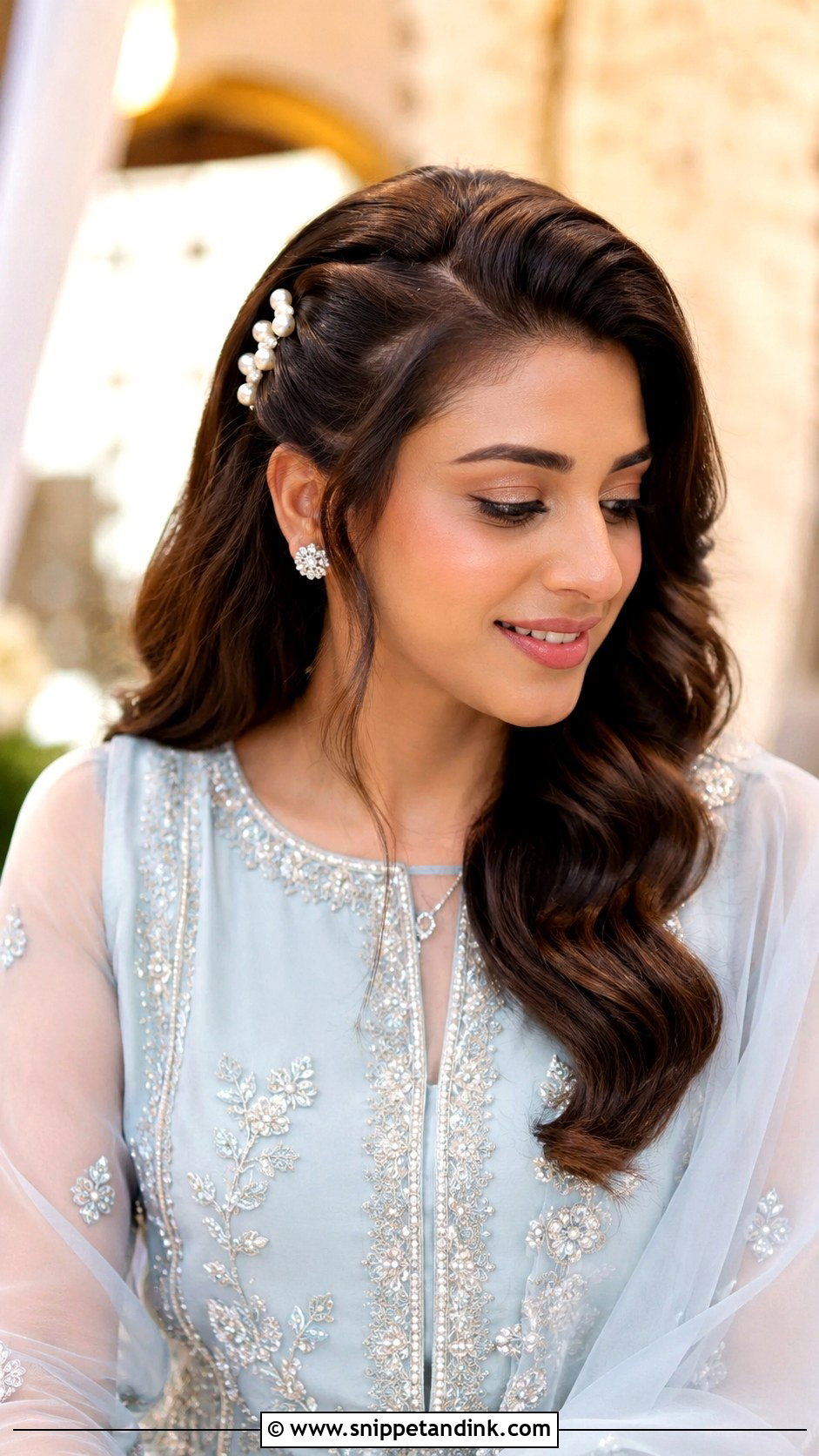Pakistani Wedding Soft Waves - Snippet and Ink - 15 Pakistani Wedding Hair Ideas