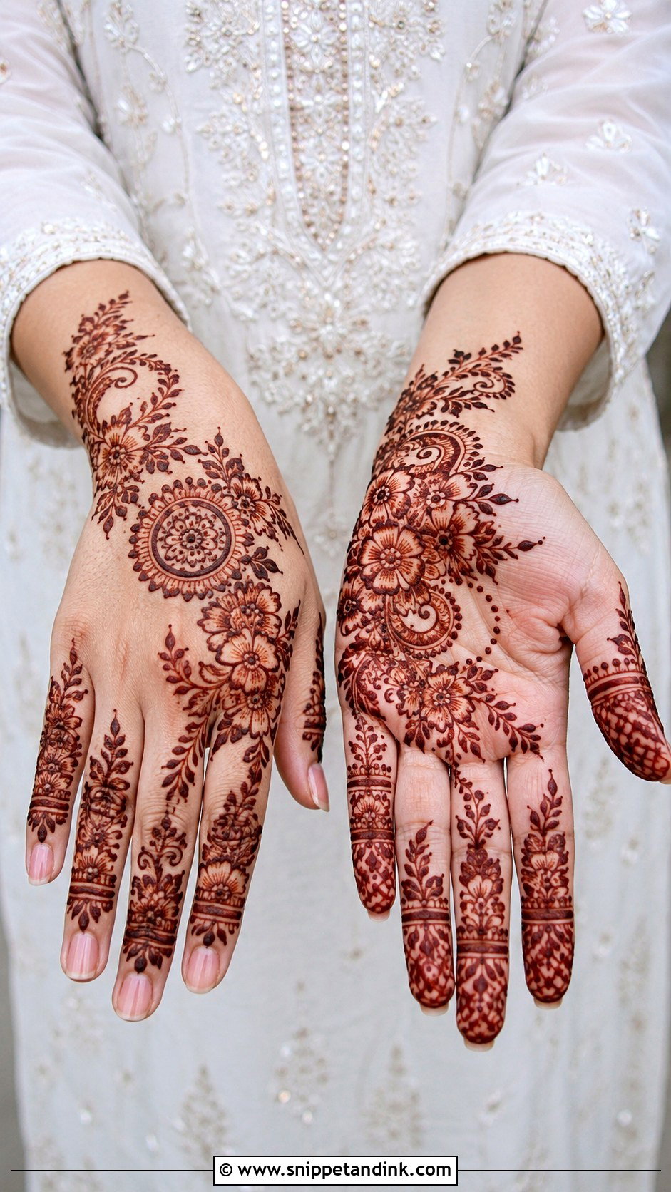 Palazzo Suit For Mehandi Bride - Snippet and Ink - 30 Mehandi Outfits Brides