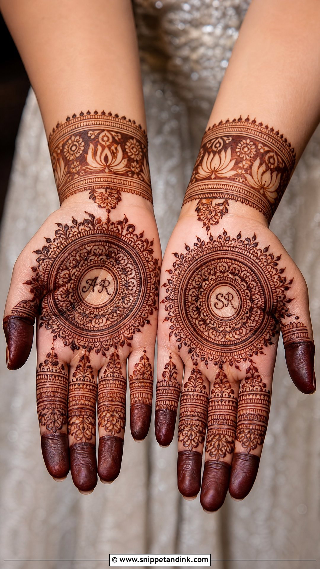 Palm Bridal Mehndi Design - Snippet and Ink - 20 Bridal Henna (Mehndi) Design Ideas