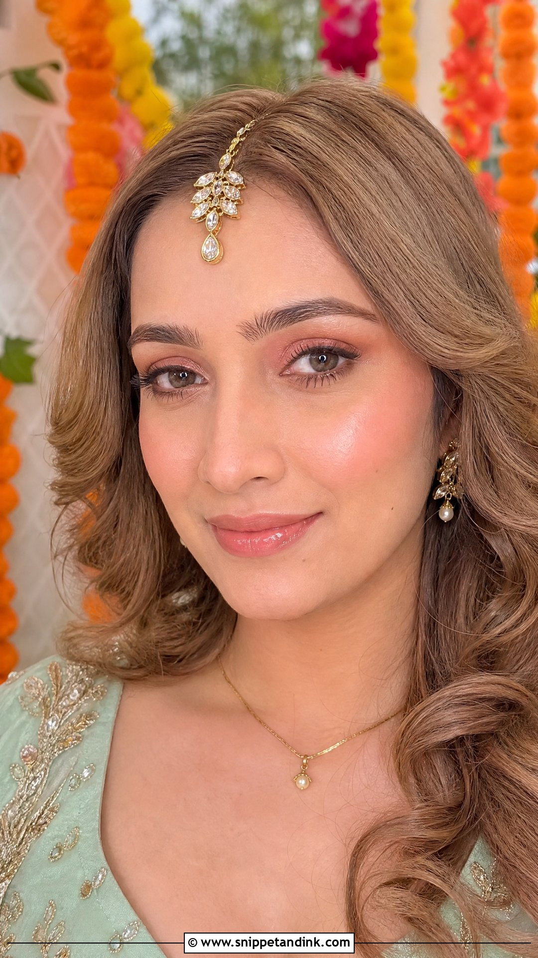 Peach Indian Wedding Guest Makeup - Snippet and Ink - 25 Indian Wedding Guest Makeup Ideas