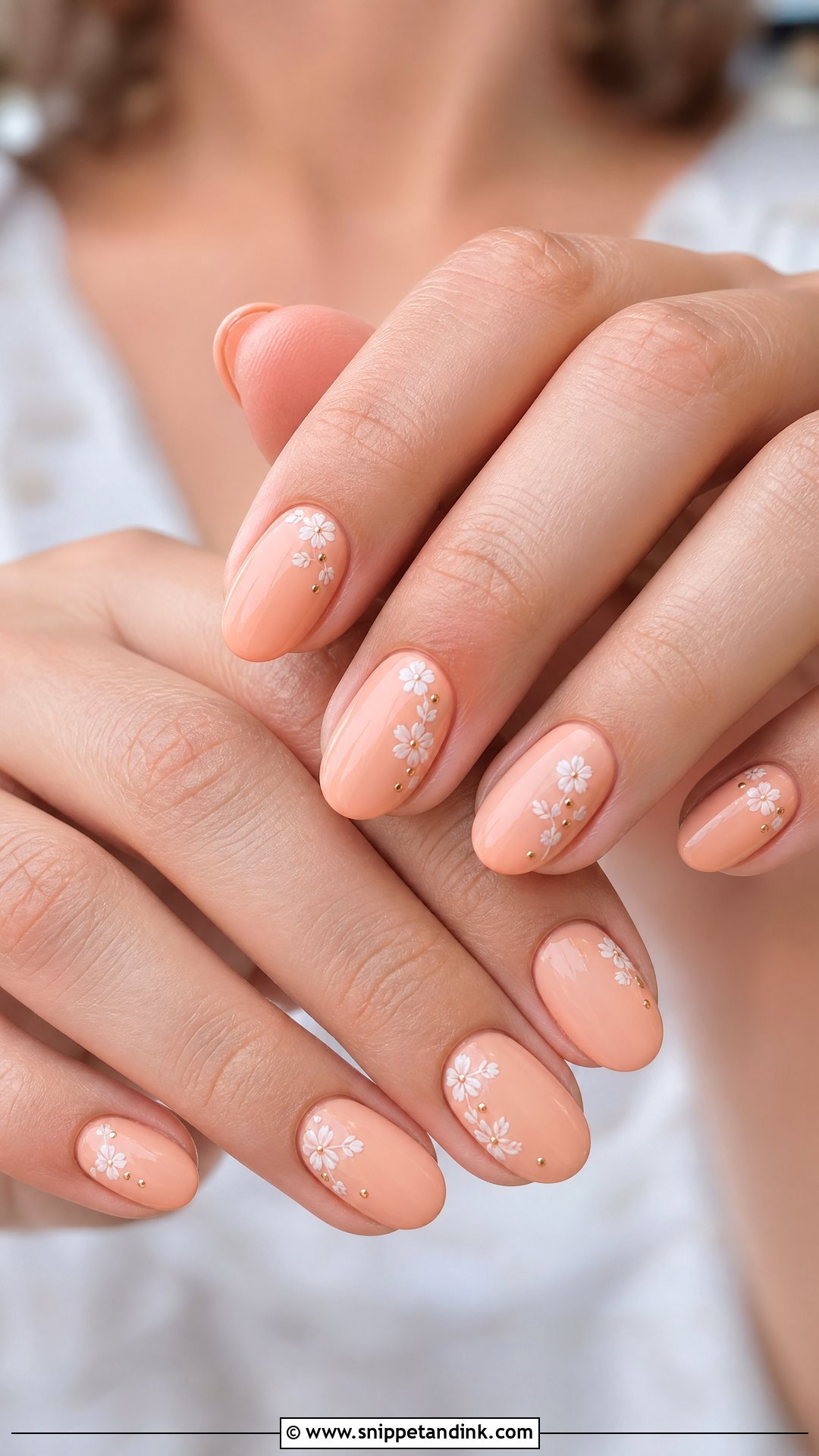 Peach Summer Wedding Nails - Snippet and Ink - 25 Summer Wedding Nails