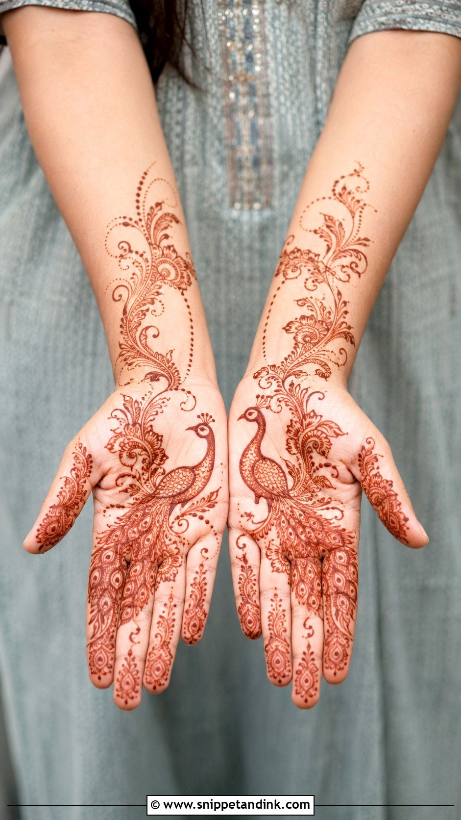 Peacock Khafif Mehndi Design - Snippet and Ink - 35 Khafif Mehndi Designs