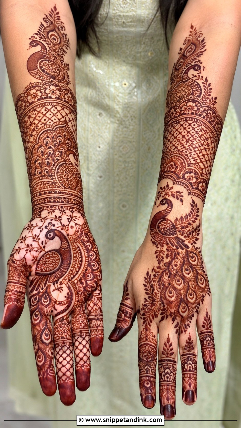 Peacock Mehndi Design For Hands - Snippet and Ink - 35 Mehndi Designs for Hands