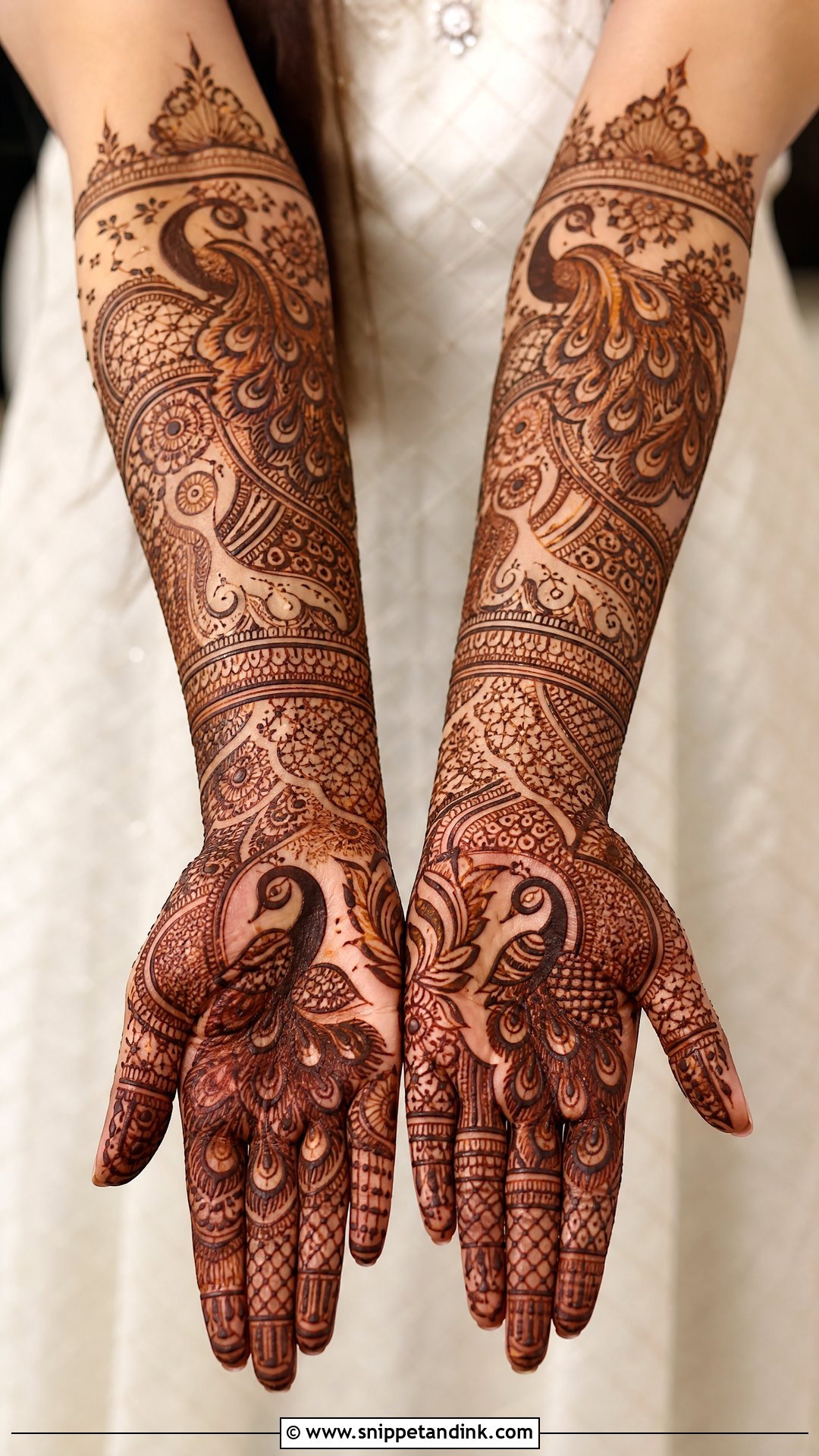 Peacock Shaadi Mehndi Design - Snippet and Ink - 20 Shaadi Mehndi Design Ideas