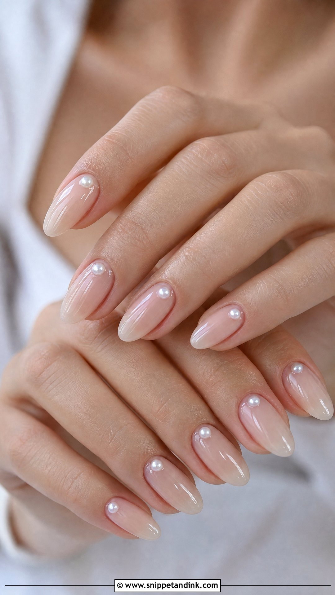 Pearl Accent Bridesmaid Nails - Snippet and Ink - 30 Wedding Nails for Bridesmaids