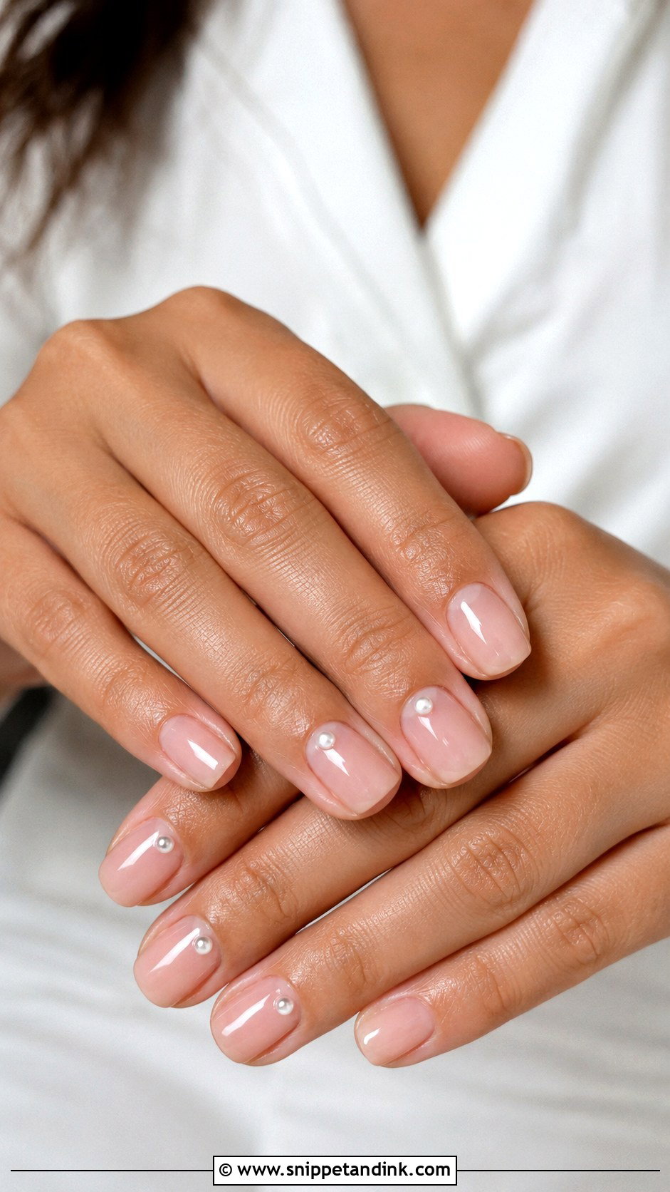 Pearl Accent Wedding Guest Nails - Snippet and Ink - 20 Cute Wedding Guest Nails