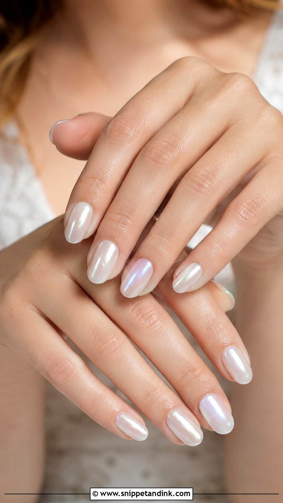 Pearl Chrome Bridal Nails - Snippet and Ink - 20 Sparkle Bridal Wedding Nails for Bride