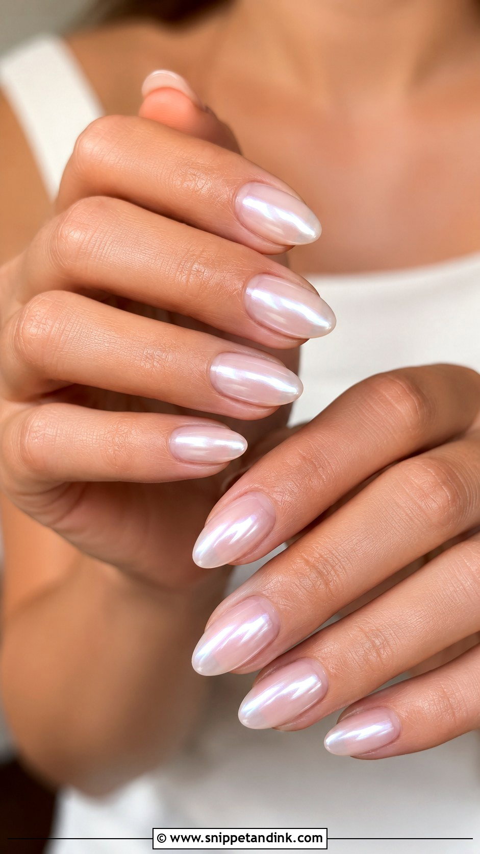 Pearl Chrome Bride Nails - Snippet and Ink - 20 Bride Chrome Nails