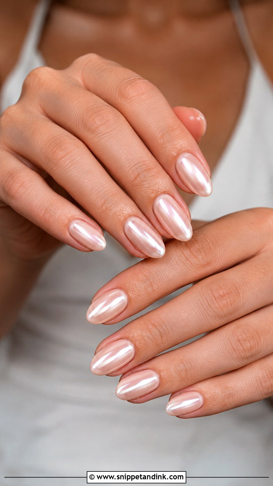 Pearl Chrome Bridesmaids Nails - Snippet and Ink - 30 Bridesmaids Nails