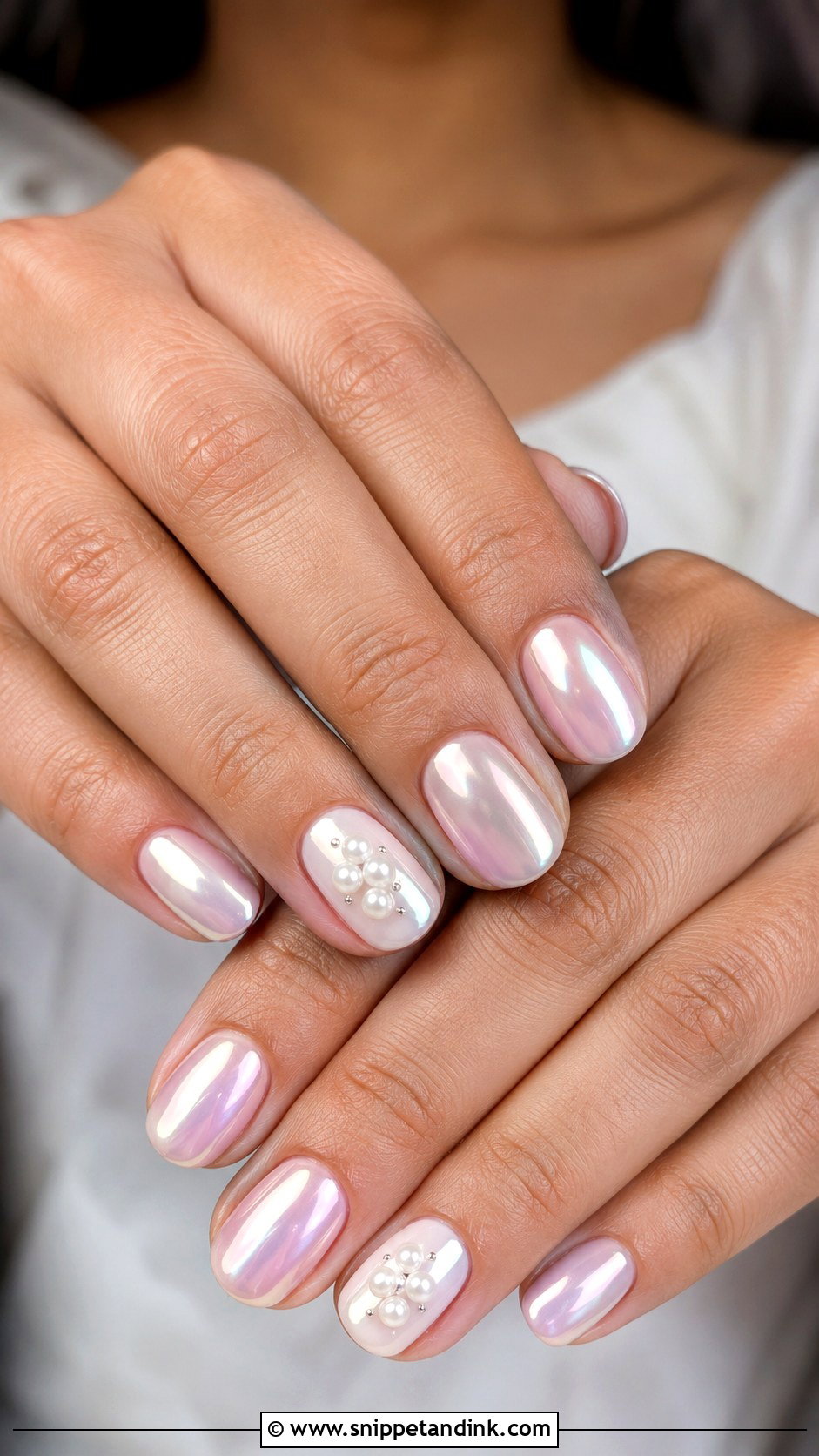 Pearl Chrome Indian Bride Nails - Snippet and Ink - 20 Indian Bride Wedding Nails