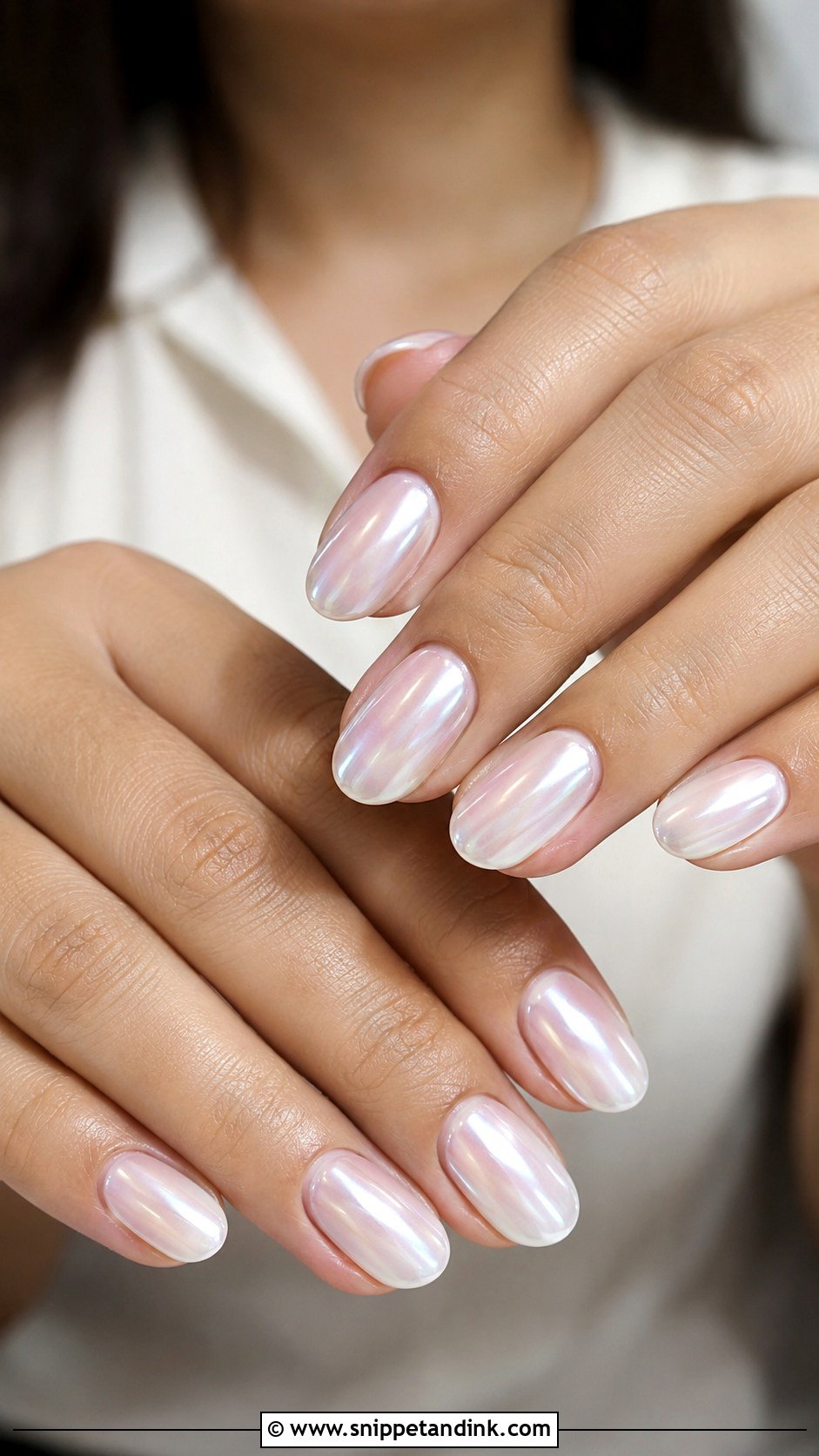 Pearl Chrome Indian Wedding Guest Nails - Snippet and Ink - 20 Indian Wedding Guest Nails