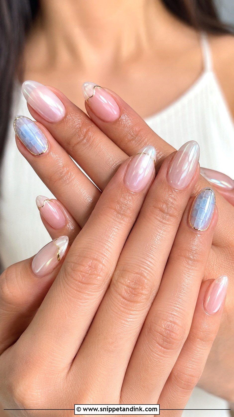 Pearl Chrome Mexican Wedding Nails - Snippet and Ink - 20 Mexican Wedding Nails