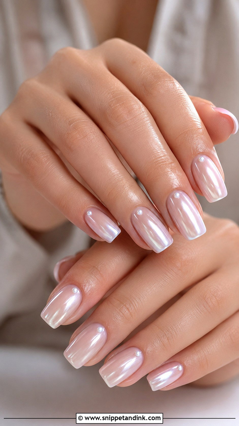 Pearl Chrome Wedding Nails - Snippet and Ink - 20 Wedding Nails for Indian Bride