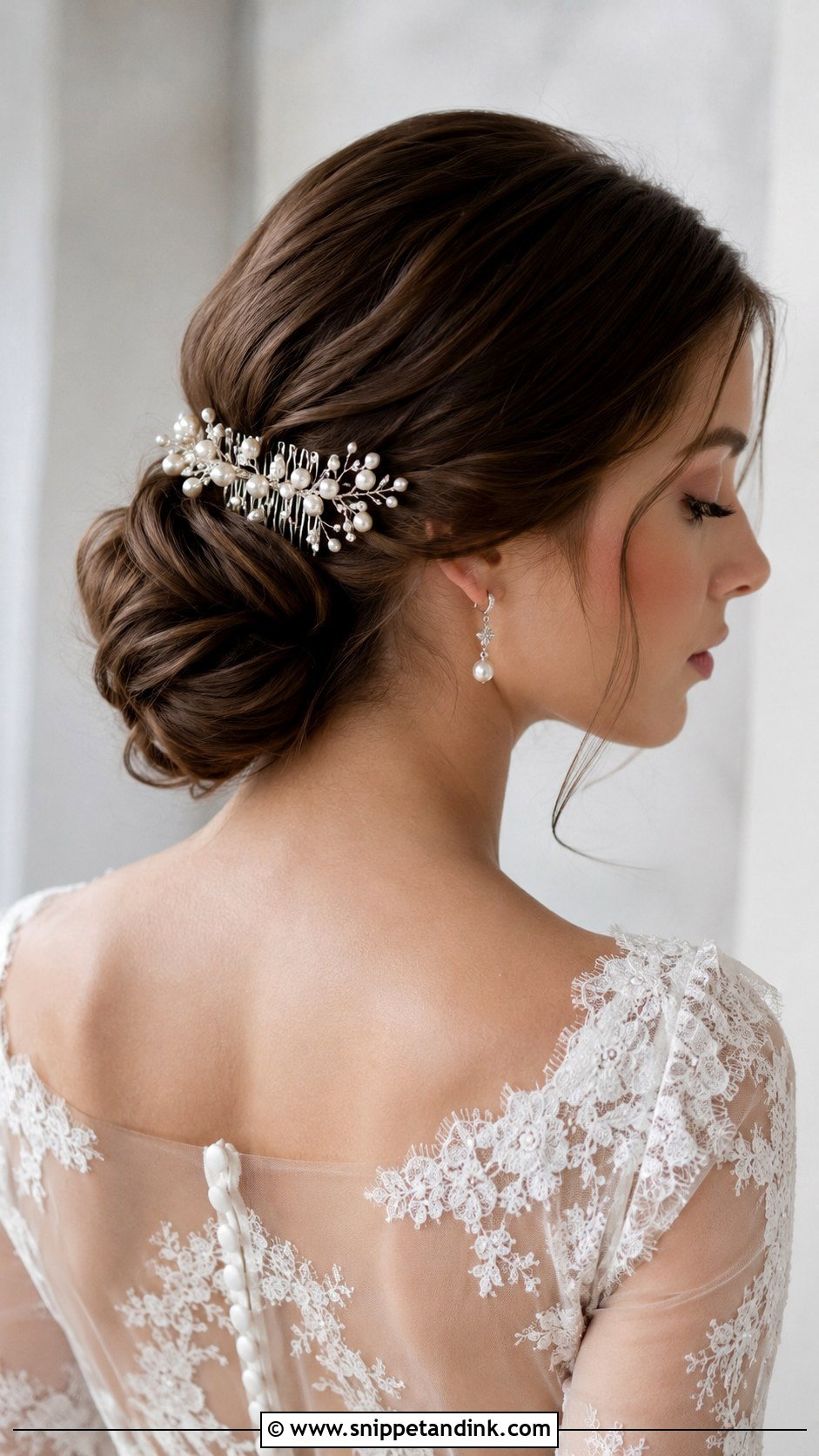 Pearl Hair Comb for Brides - Snippet and Ink - 20 Wedding Hair Accessories for Bride