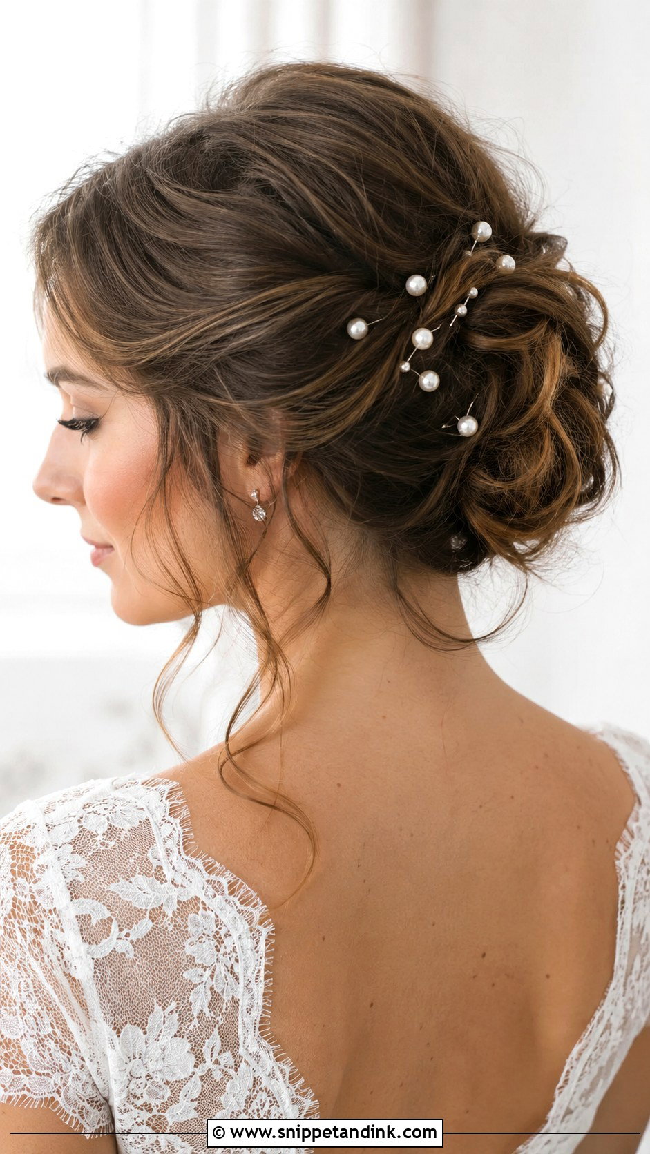 Pearl Hair Pins for Brides - Snippet and Ink - 20 Wedding Hair Jewelry Ideas