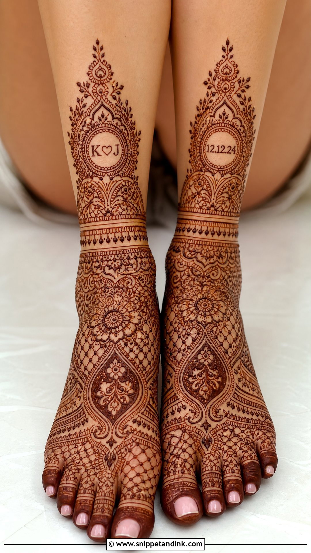 Personalized Bridal Leg Mehndi Design - Snippet and Ink - 20 Legs Bridal Mehndi Designs