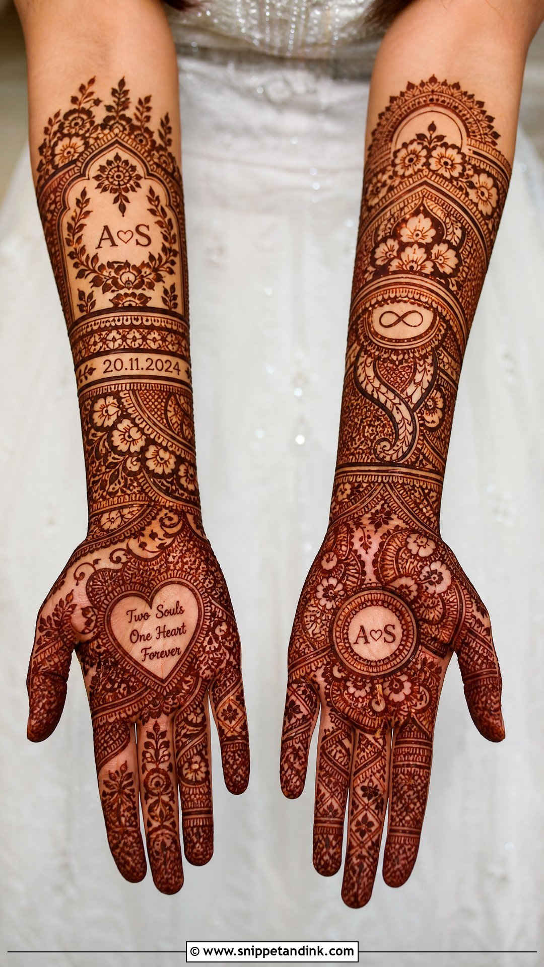 Personalized Bridal Mehndi Design - Snippet and Ink - 30 Bride Mehndi Designs