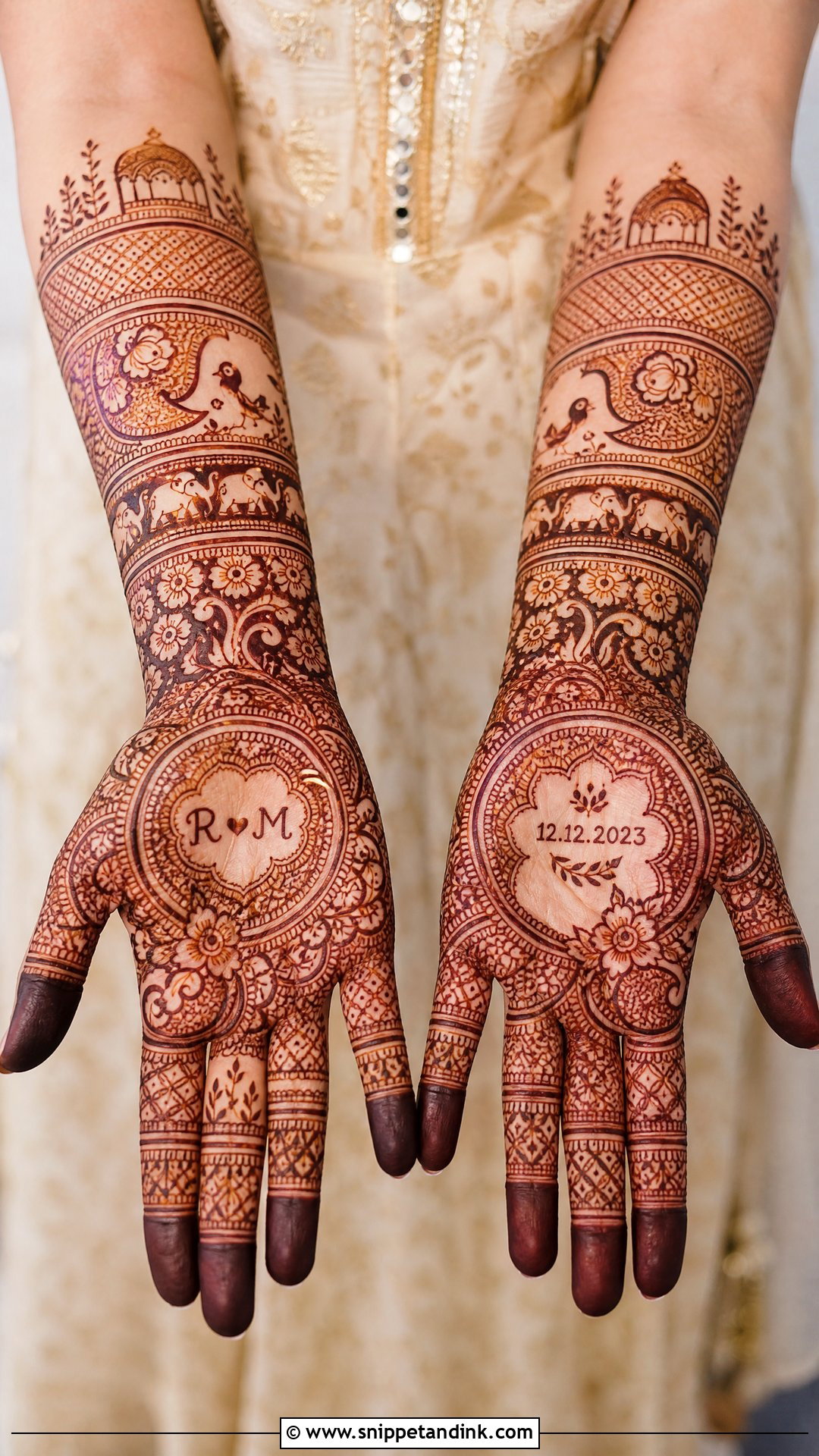 Personalized Bridal Mehndi Design - Snippet and Ink - 20 Bride Hand Mehndi Designs