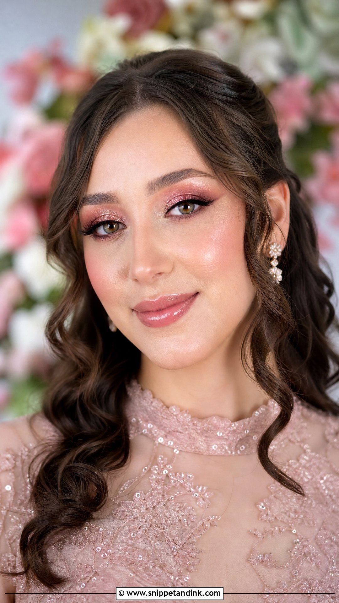 Pink Glitter Wedding Makeup - Snippet and Ink - 20 Wedding Makeup Glitter Ideas