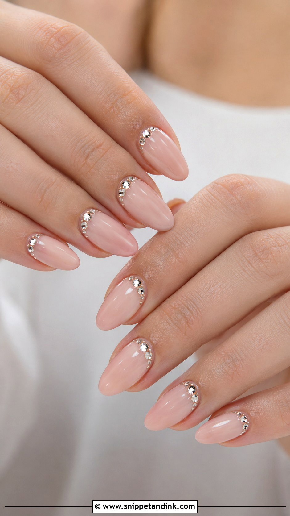 Pink Rhinestone Bridesmaid Wedding Nails - Snippet and Ink - 20 Pink Bridesmaid Wedding Nails