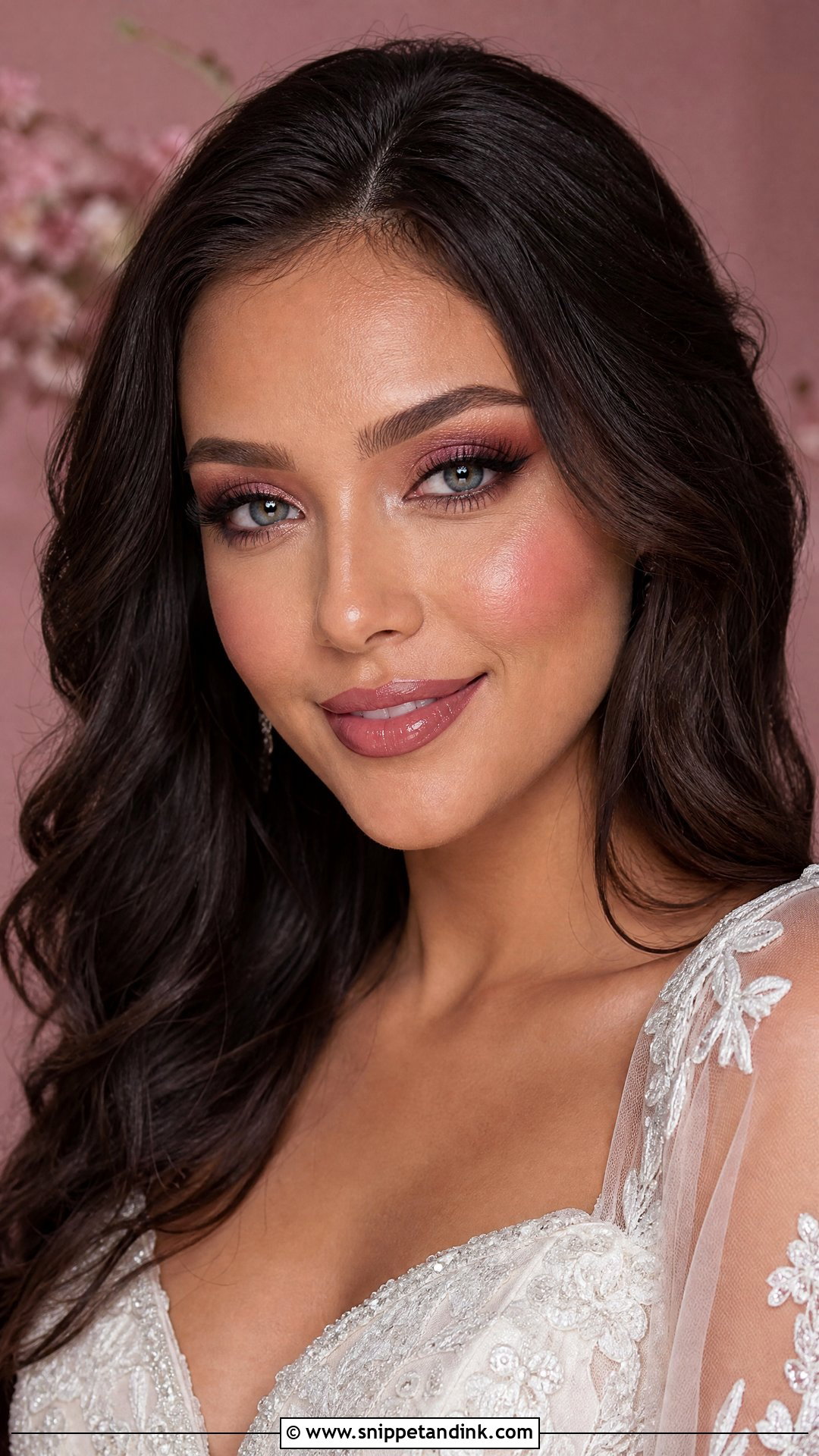 Pink Smokey Wedding Makeup For Blue Eyes - Snippet and Ink - 25 Full Glam Wedding Makeup for Blue Eyes