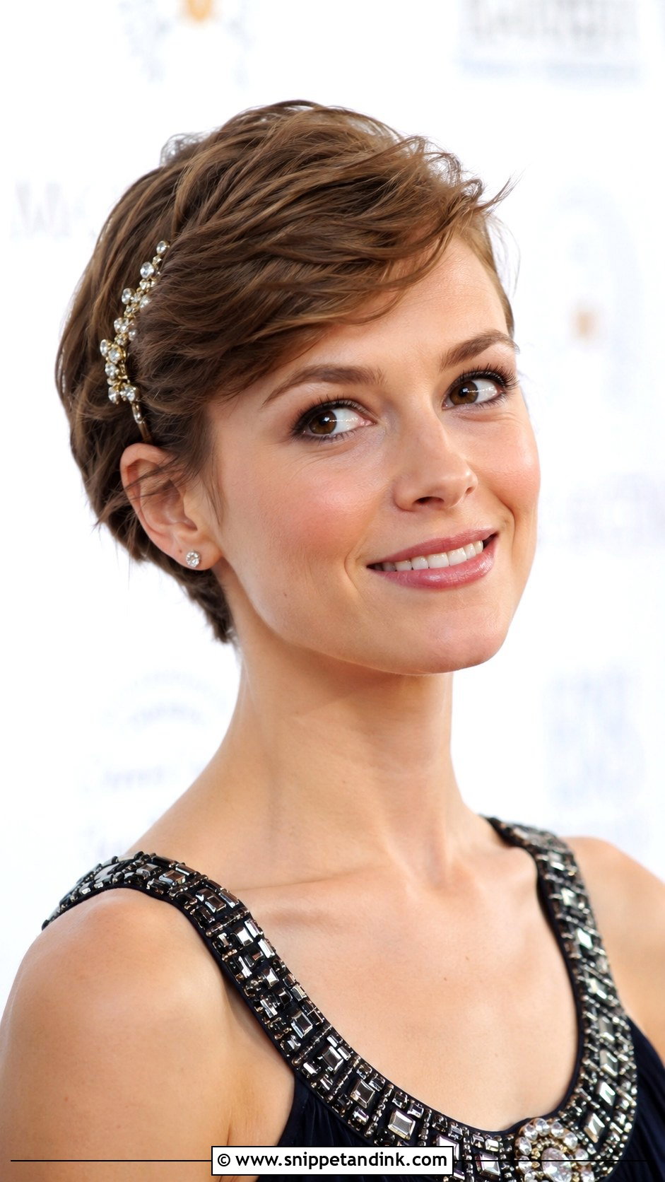 Pinned Back Pixie - Snippet and Ink - 25 Hairstyle Ideas for Wedding Guest