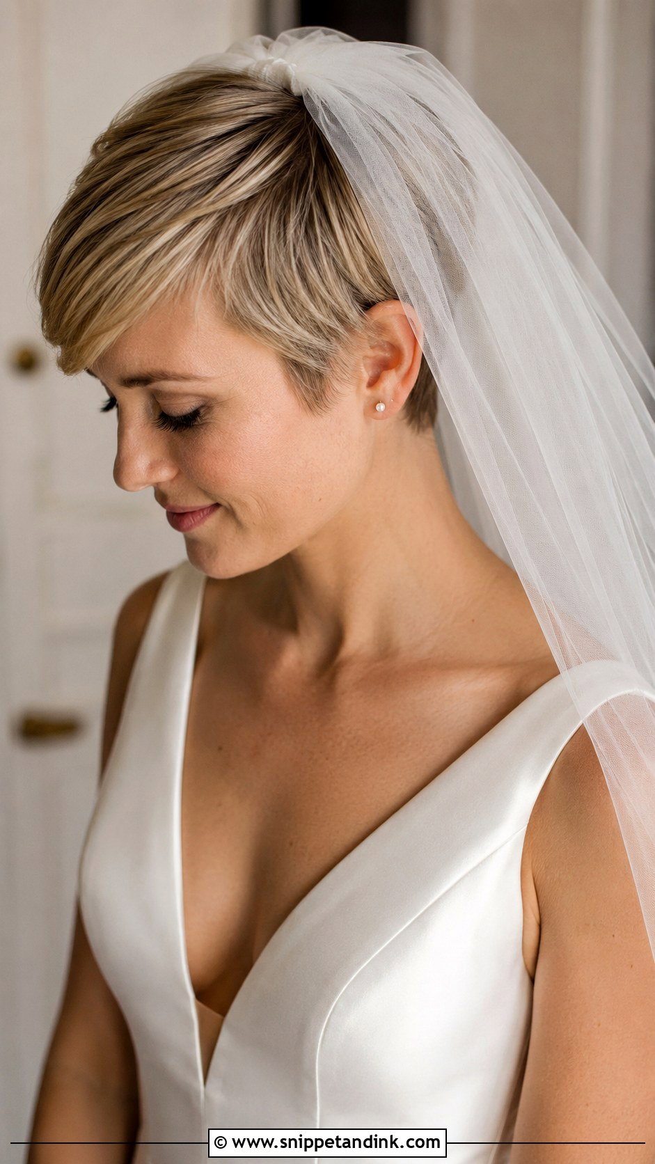 Pixie With Fingertip Veil - Snippet and Ink - 25 Pixie Wedding Hair Ideas