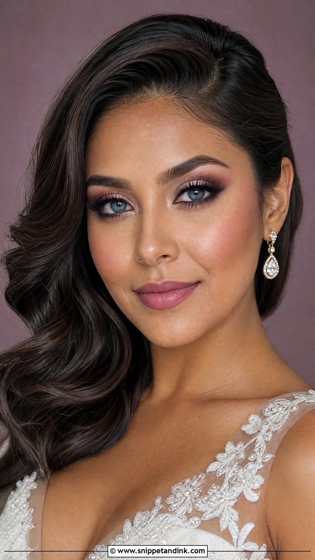 Plum Wedding Makeup For Blue Eyes - Snippet and Ink - 20 Wedding Eye Makeup for Blue Eyes