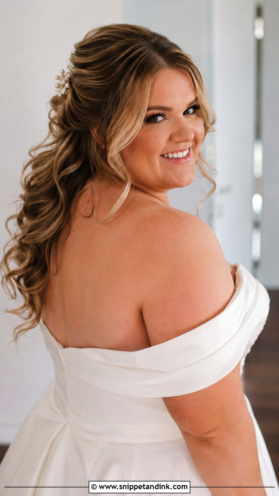 Plus Size Bridal Half Up Half Down Hair - Snippet and Ink - 15 Plus Size Bridal Hair Ideas