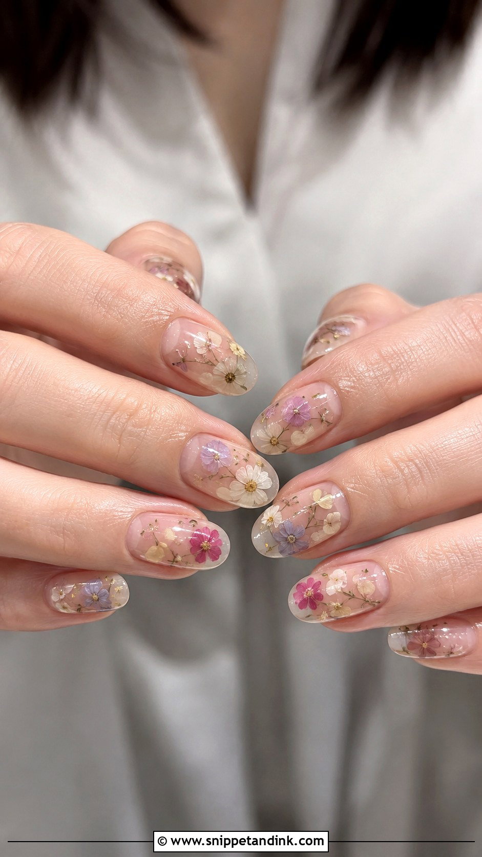 Pressed Flower Wedding Nails - Snippet and Ink - 20 Wedding Nails with Flowers