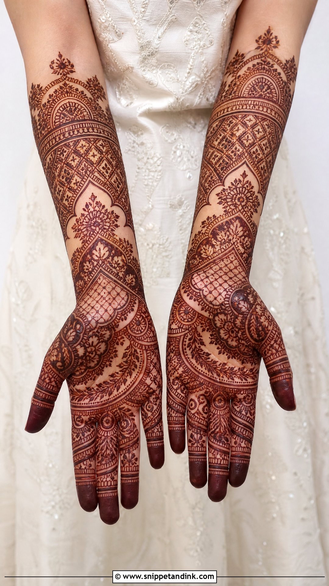 Printed Mehendi Outfit For Bride - Snippet and Ink - 20 Mehendi Outfit Inspo for Bride Ideas