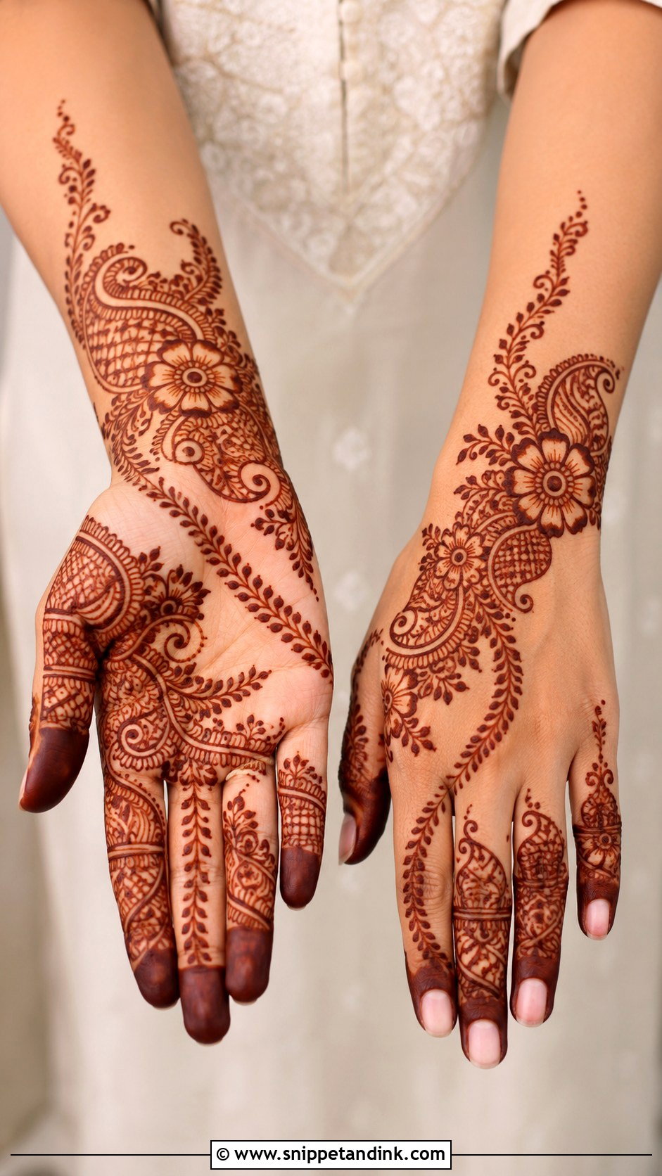 Rajasthani Arabic Mehndi Design - Snippet and Ink - 35 Rajasthani Mehndi Designs