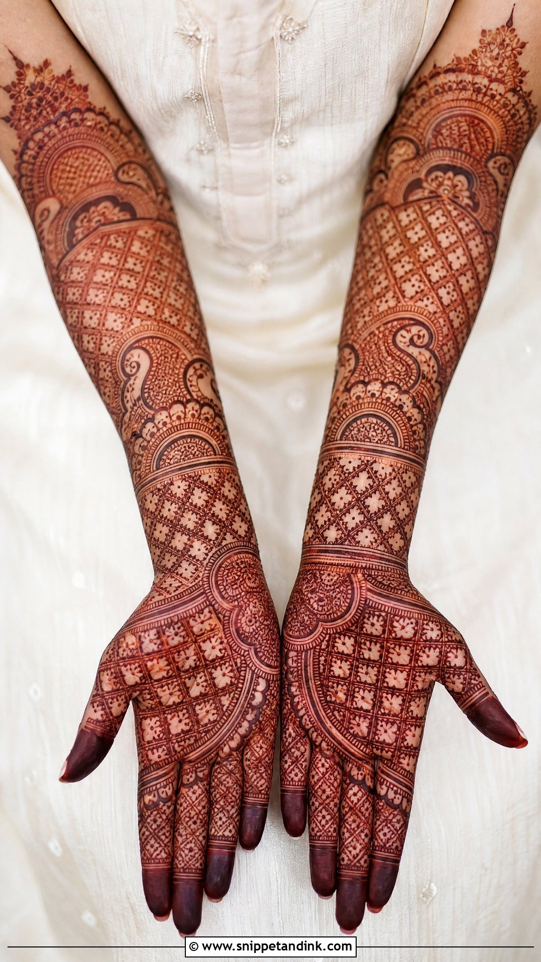 Rajasthani Jaal Bridal Mehndi Design - Snippet and Ink - 25 Rajasthani Bridal Mehndi Designs