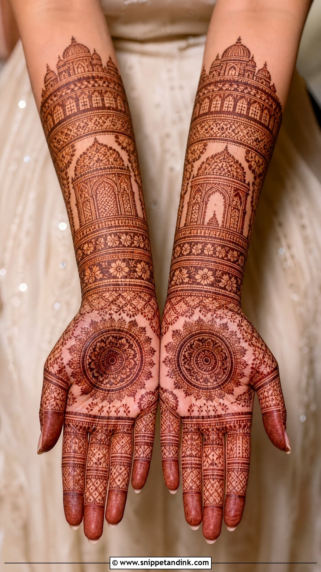 Rajasthani Palace Bridal Mehndi Design - Snippet and Ink - 25 Rajasthani Bridal Mehndi Designs