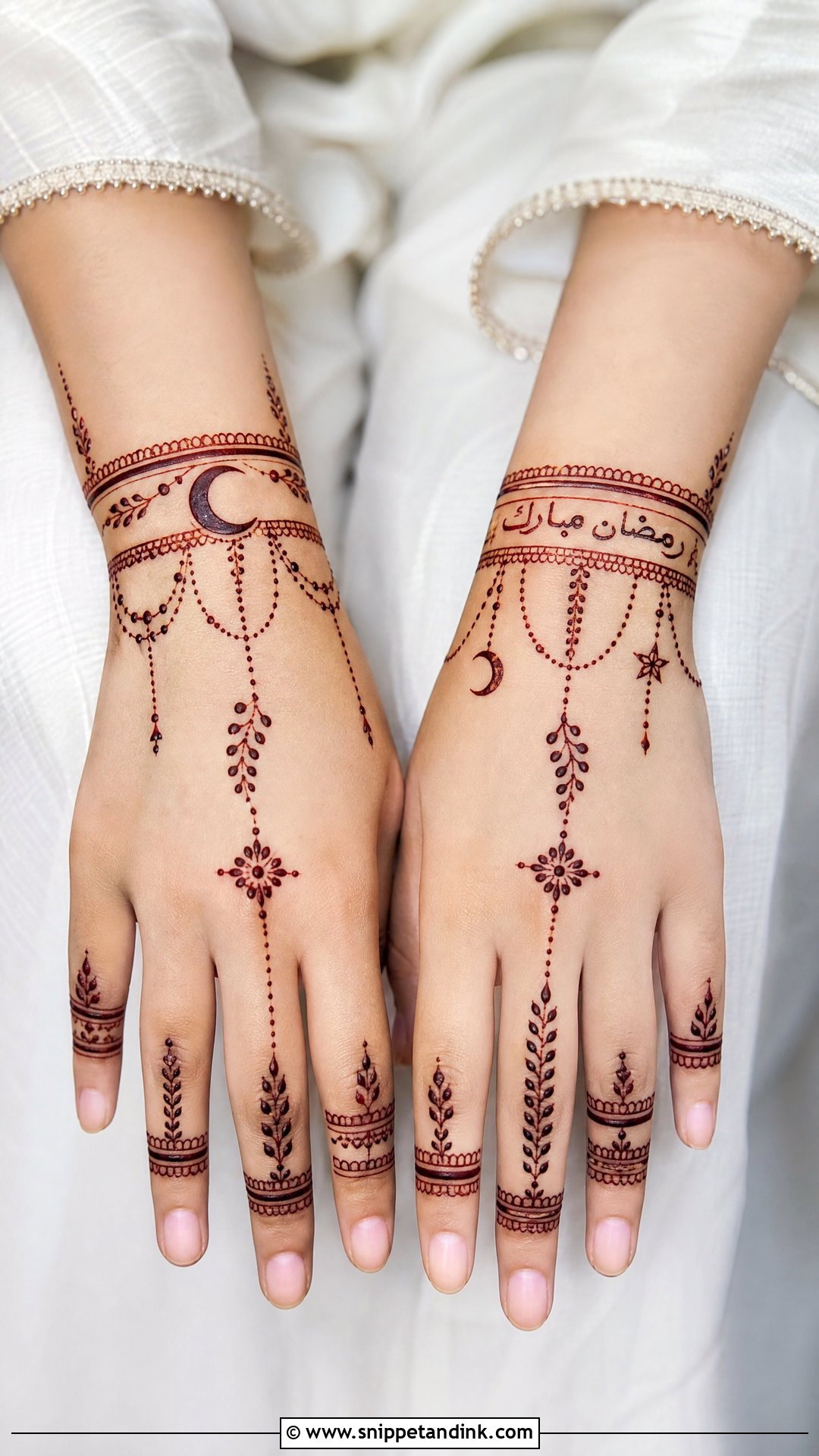 Ramadan Mubarak Bracelet Mehndi Design - Snippet and Ink - 20 Ramadan Mubarak Mehndi Designs
