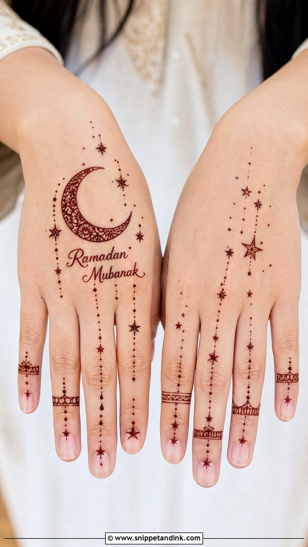 Ramadan Mubarak Star Mehndi Design - Snippet and Ink - 20 Ramadan Mubarak Mehndi Designs