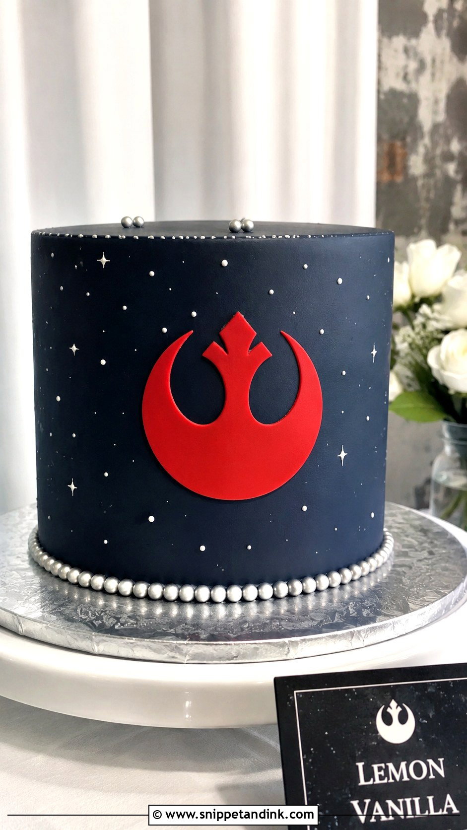 Rebel Alliance Groom Cake - Snippet and Ink - 25 Star Wars Groom Cake Ideas