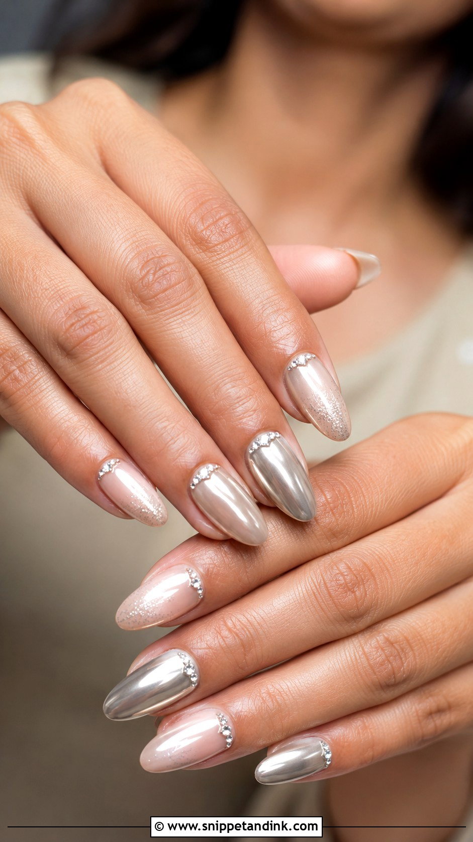 Reception Indian Wedding Nails - Snippet and Ink - 30 Indian Wedding Nails