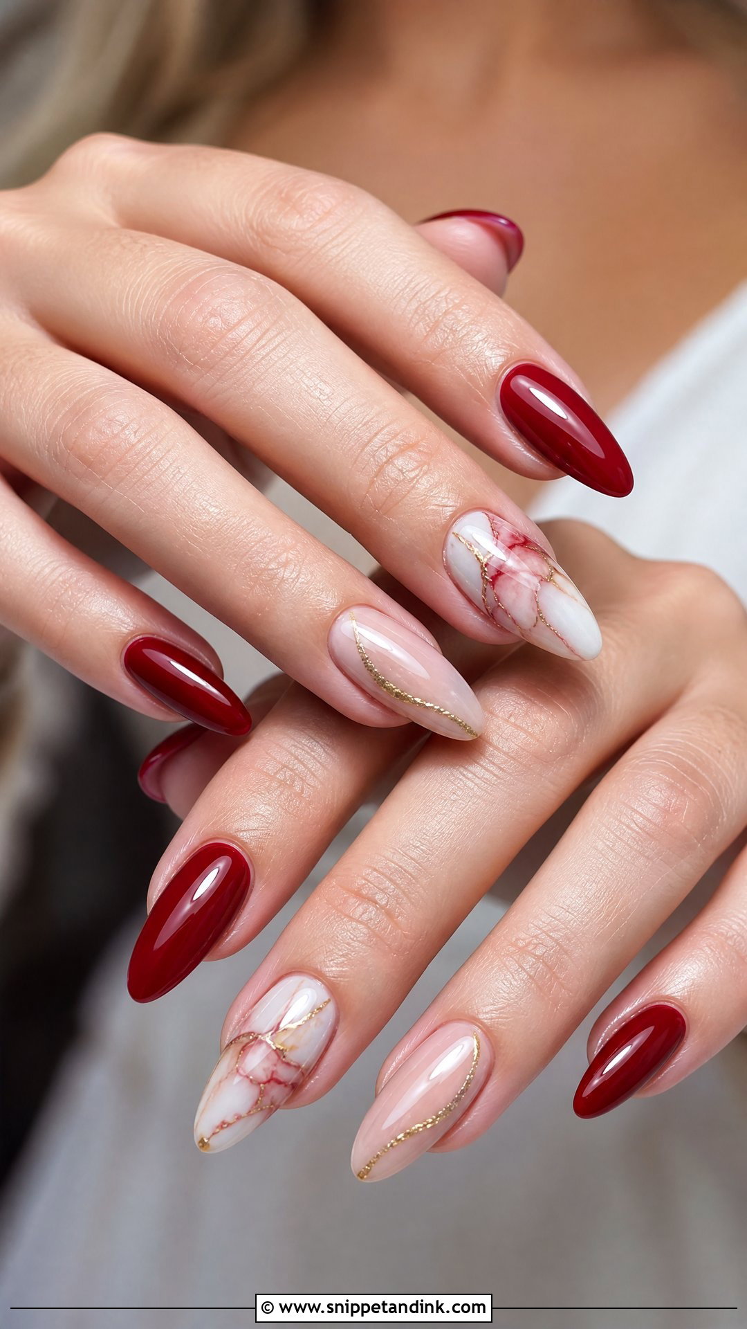 Red Marble Wedding Nails - Snippet and Ink - 25 Red Wedding Nails