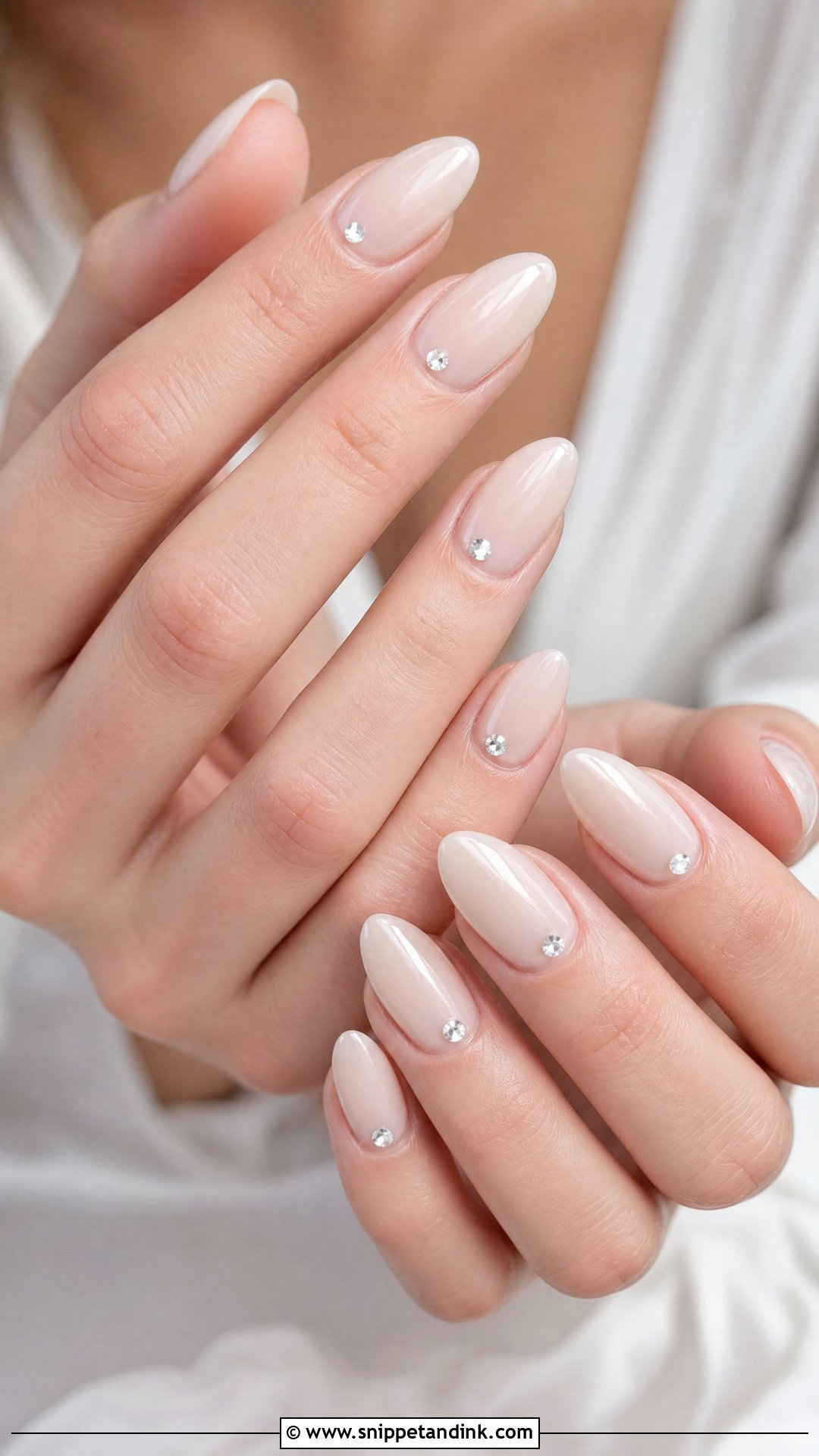 Rhinestone Almond Wedding Nails - Snippet and Ink - 25 Almond Wedding Nails