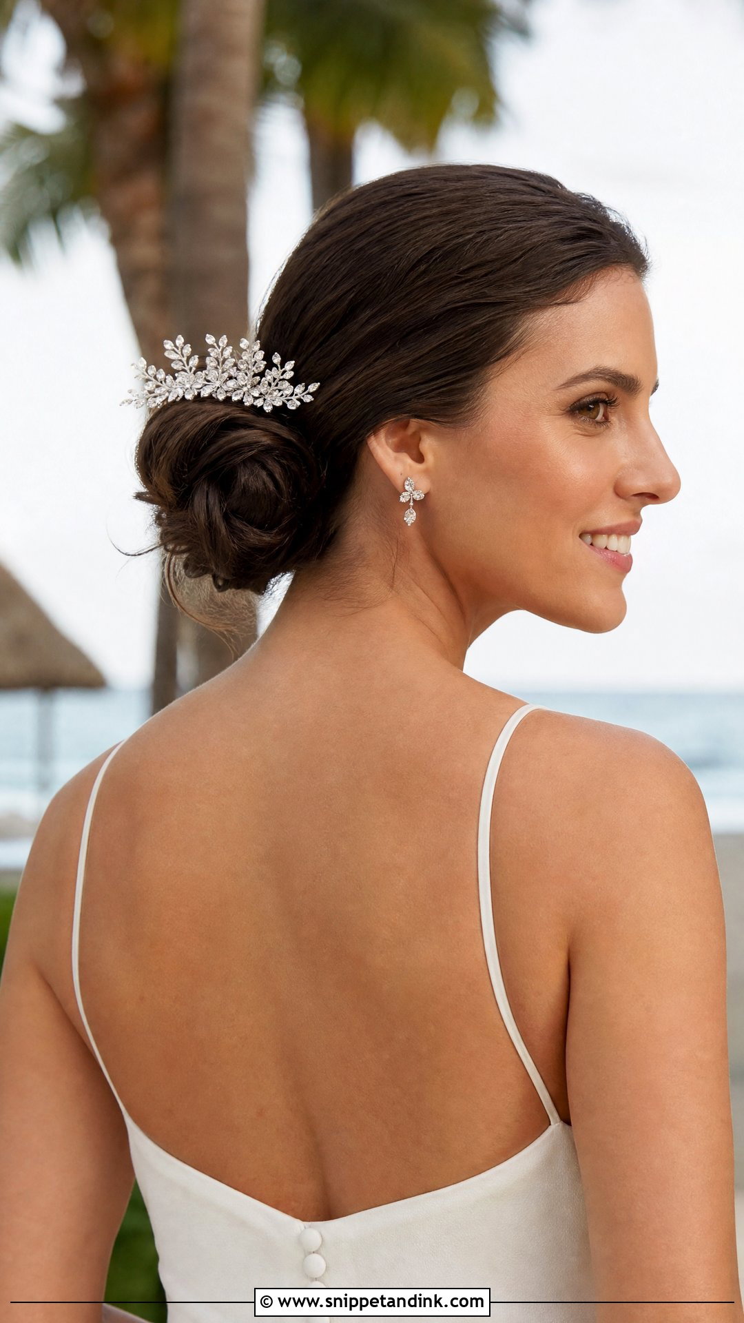 Rhinestone Bridal Comb For Beach Wedding - Snippet and Ink - 15 Beach Wedding Hair Accessories
