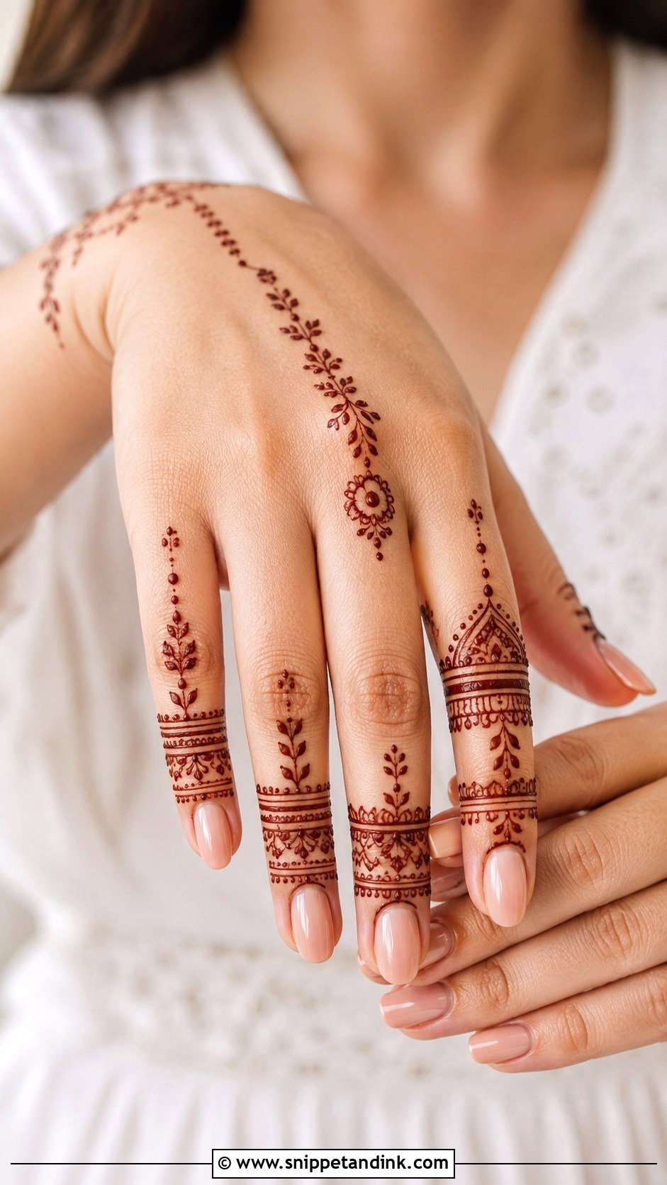 Right Hand Finger Mehndi Design - Snippet and Ink - 35 Right Hand Mehndi Design Ideas