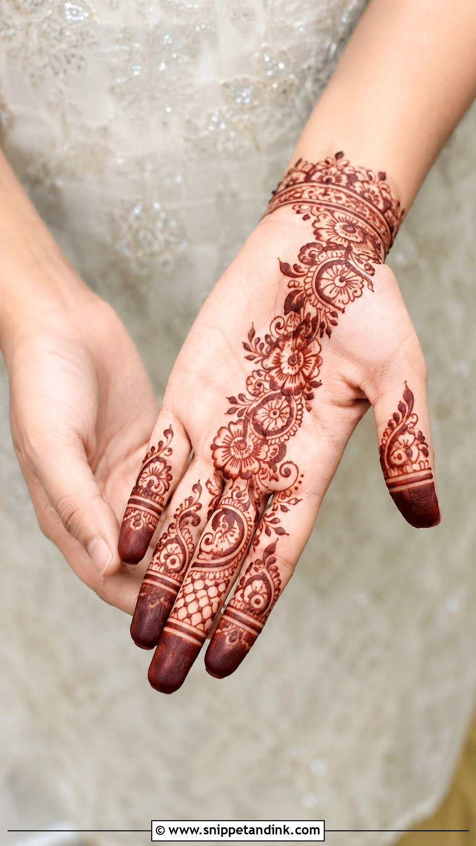 Right Hand Half Hand Mehndi Design - Snippet and Ink - 35 Right Hand Mehndi Design Ideas